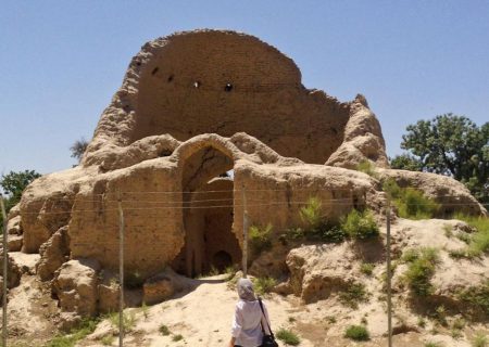 افغانستان خانقاه پدر مولانا و آرامگاه منسوب به ابوریحان را بازسازی می‌کند